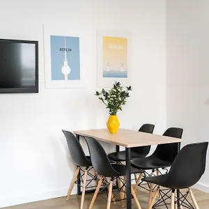 Homaris Boxi Lägenhetshotell Berlin